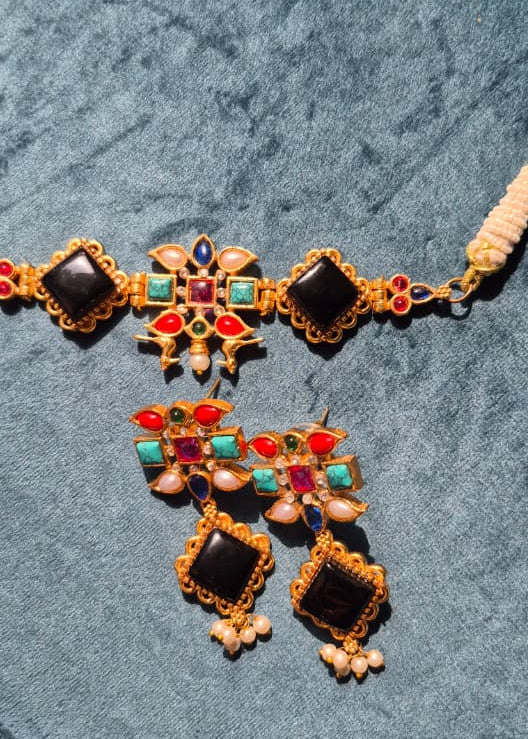 Navratna Raga Choker Set