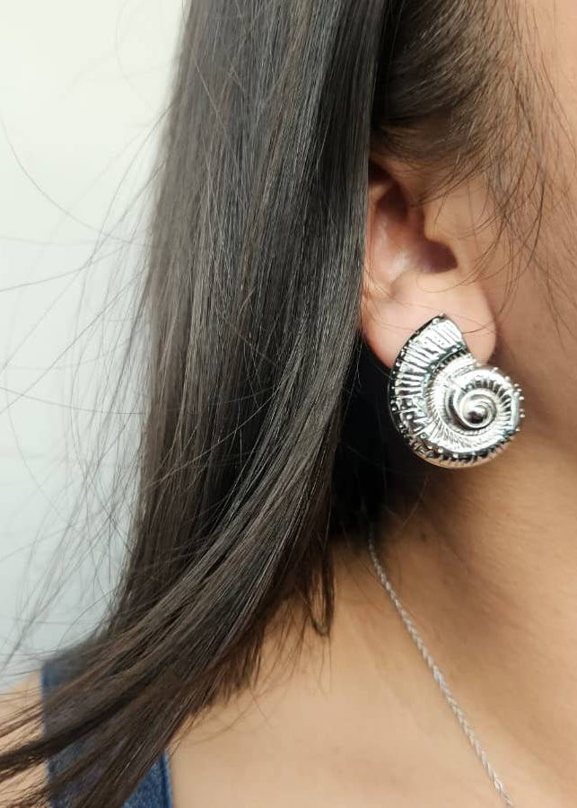 Silver Snail Stud Earring