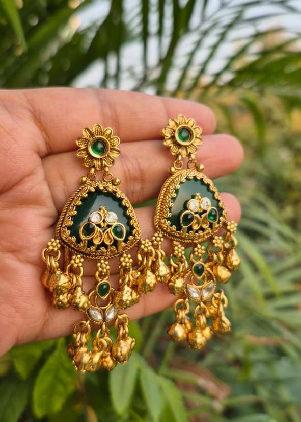 Rehnuma Drop Earring