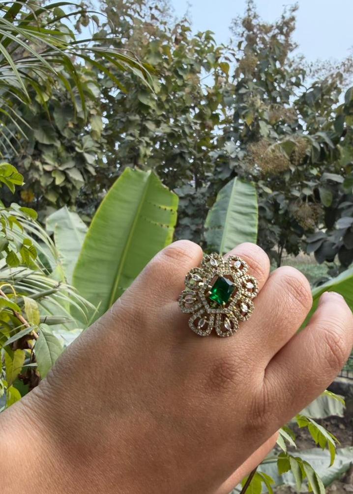 Mandira Temple AD Ring - Green