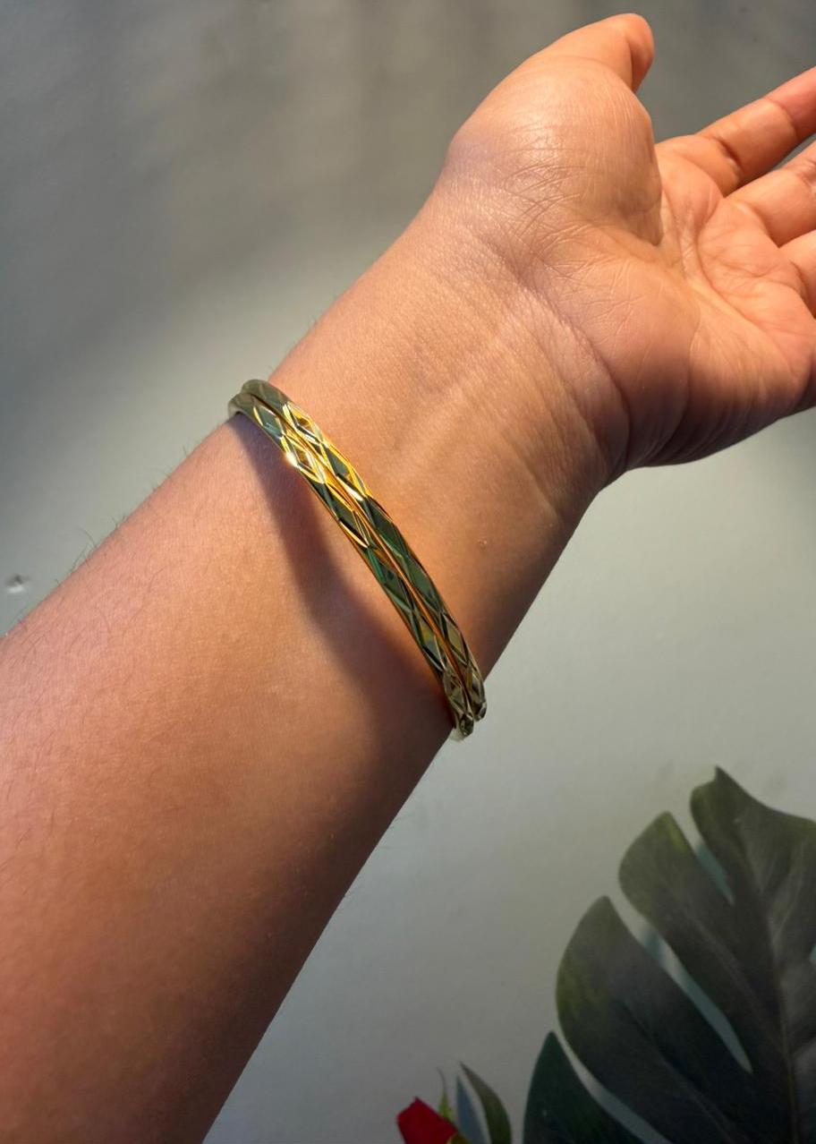 Novira Bangles (Pair)