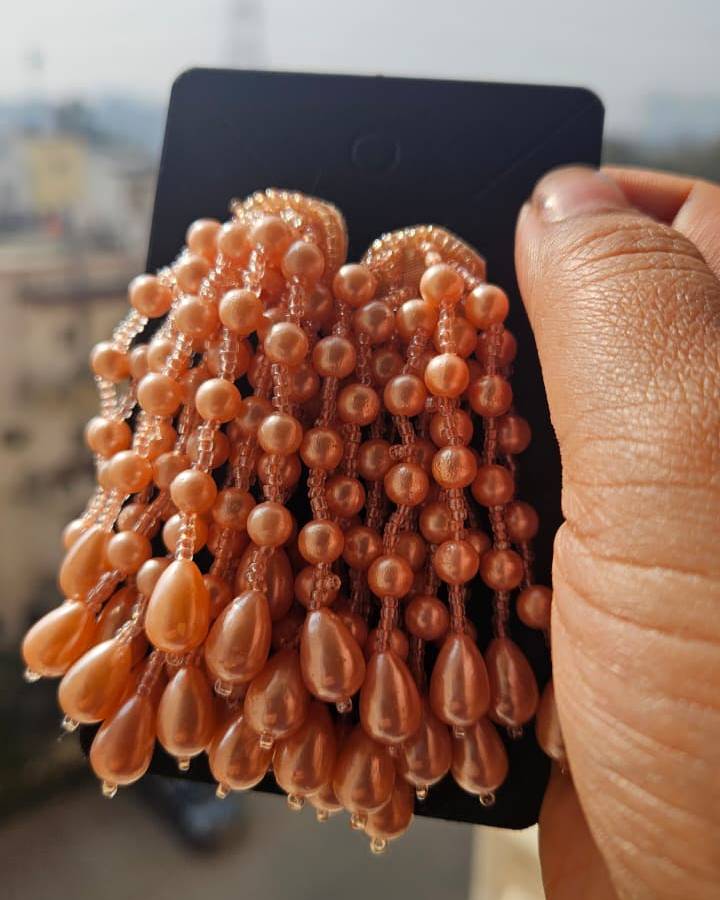 White Raindrop Pearl Earring (Variants)