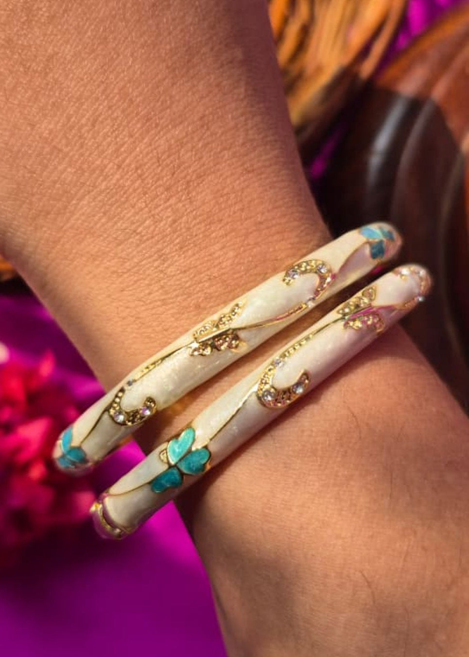 Golden Creeper Bangle - Single Piece