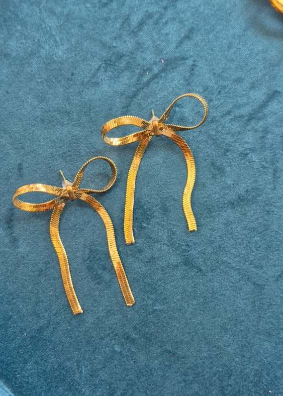 Cute long Bow Anti-Tarnish Earring