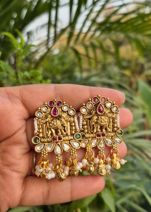 Mahal Drop Drop Earring