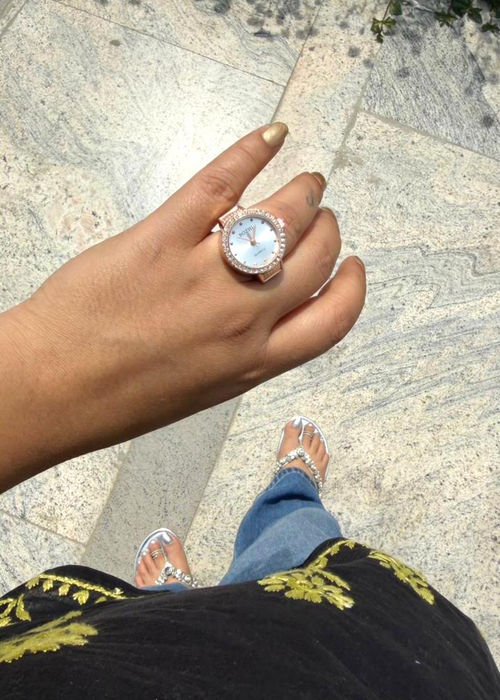Ring’O’Clock Studded Dial Watchring-RoseGold