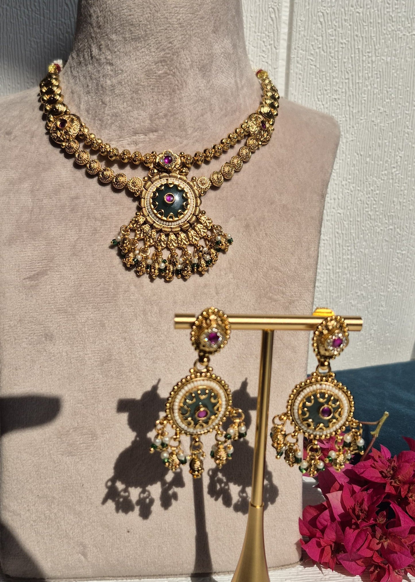 Shahi Rajkumari Multicolor Necklace Set