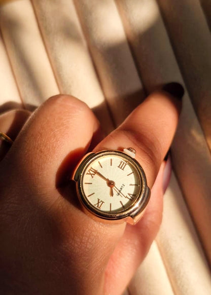 Classic Timeless Beige Dial Watchring-RoseGold