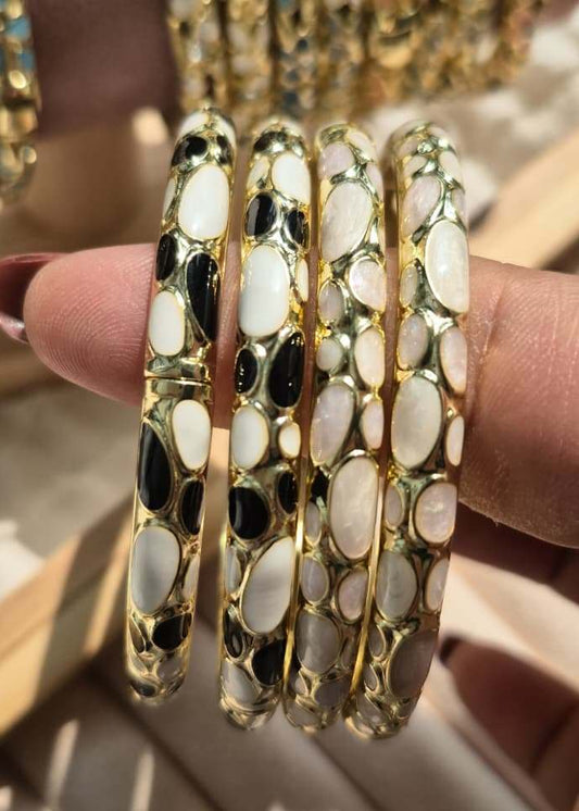 White Bubble Enamel Sleek Bangle-Single Piece