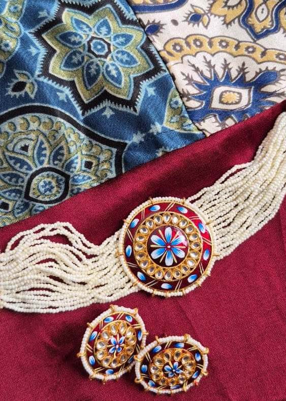 Bandhai Round Multicolour Choker Set