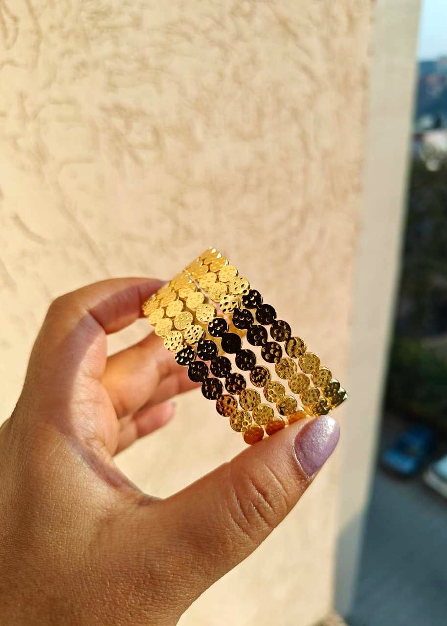 Coin Anti-Tarnish Handcuffs-Single Piece