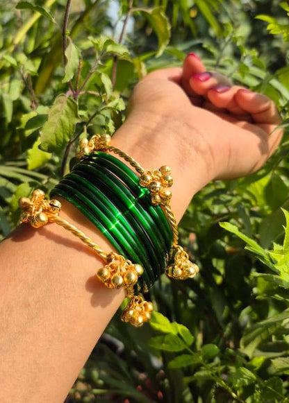 Sunehri Ghunghroo Bangles (Pair)