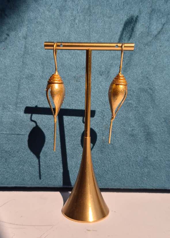 Simple Shankh Bugadi Earrings