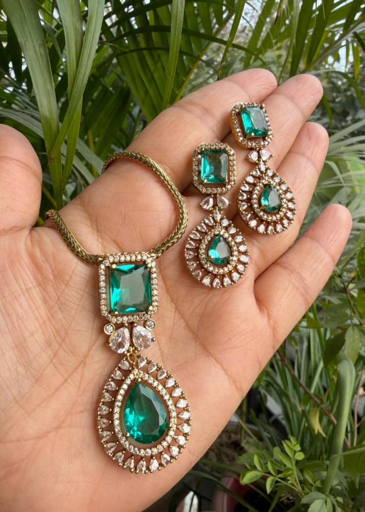 VedaShakti Temple AD Necklace Set - Green