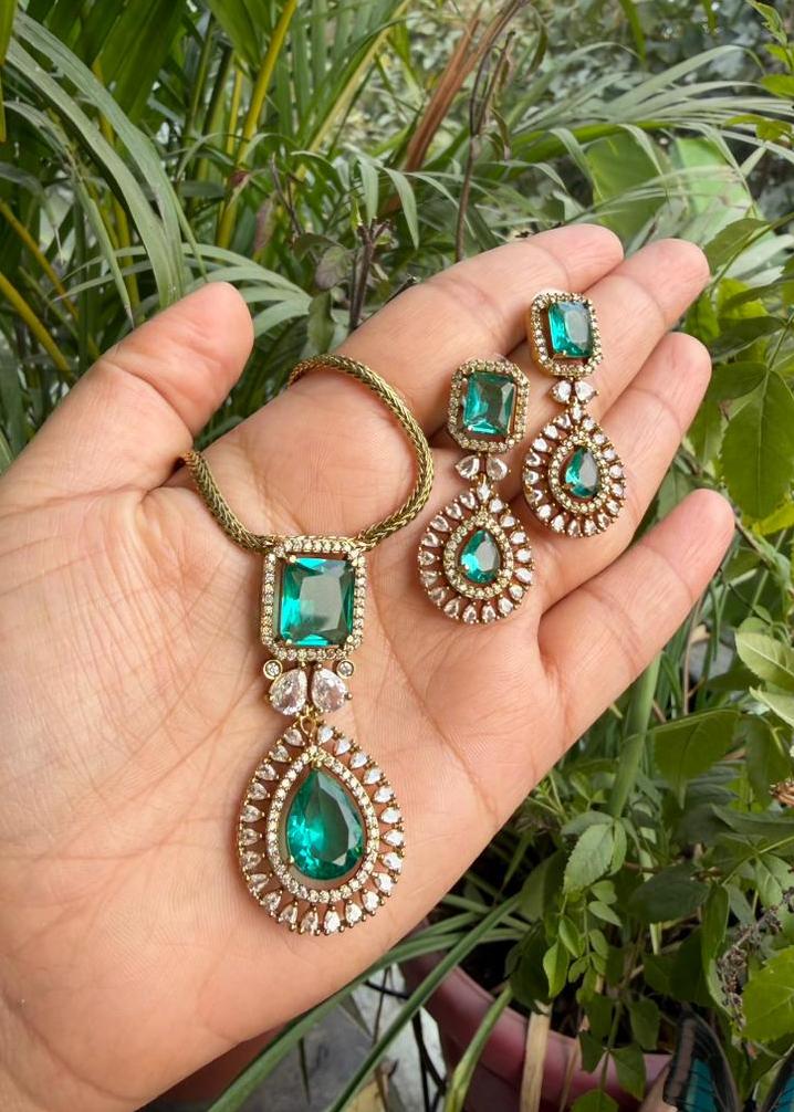 VedaShakti Temple AD Necklace Set - Green
