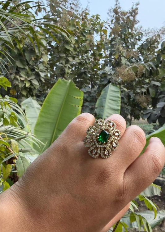 Mandira Temple AD Ring - Green