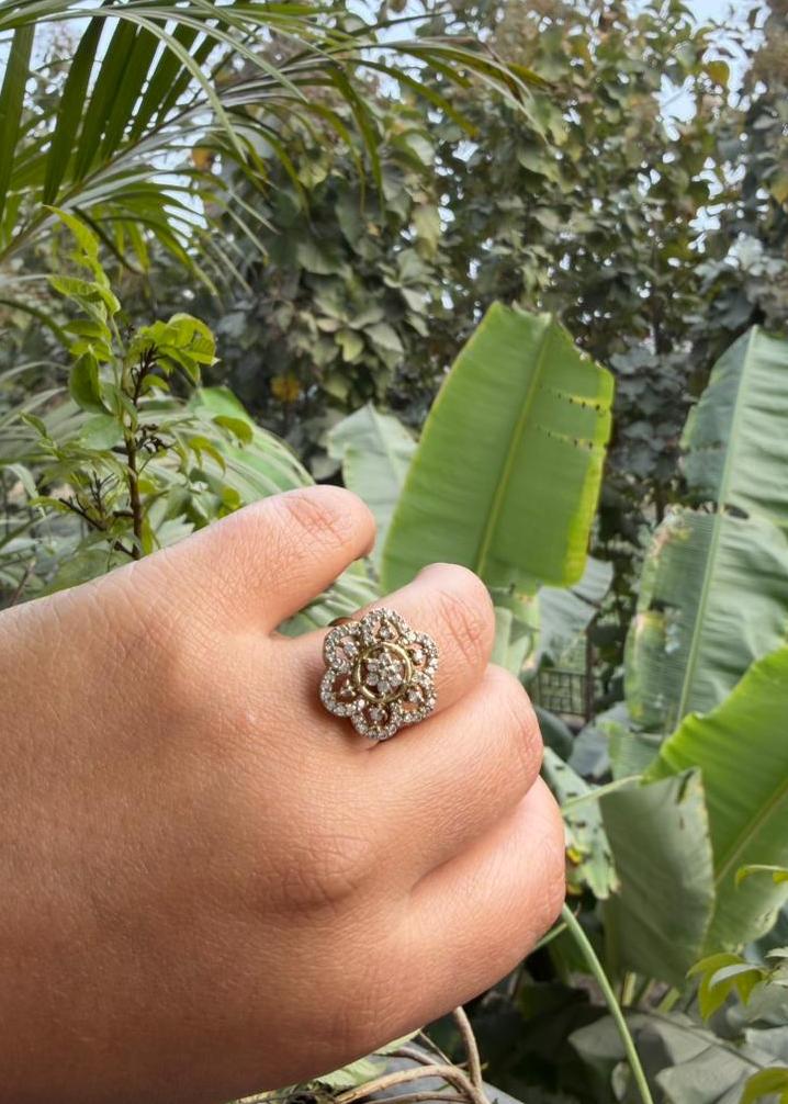 Vini AD Adjustable Ring