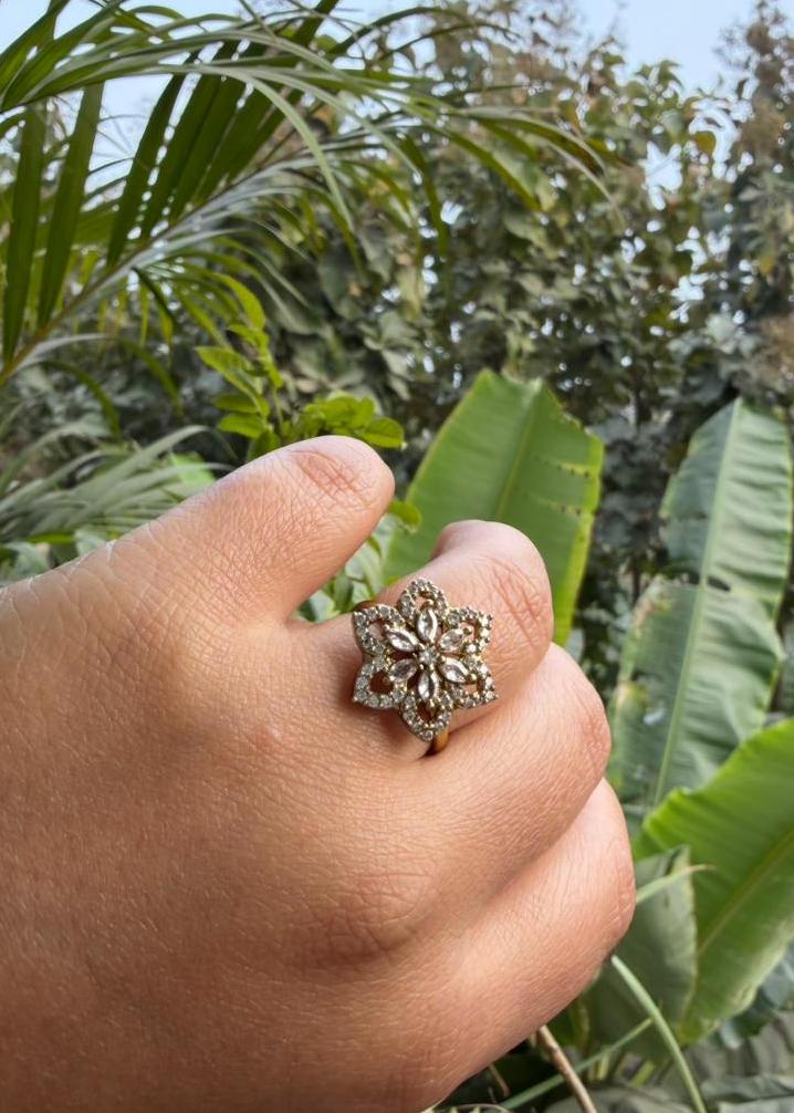Inaaya AD Adjustable Ring