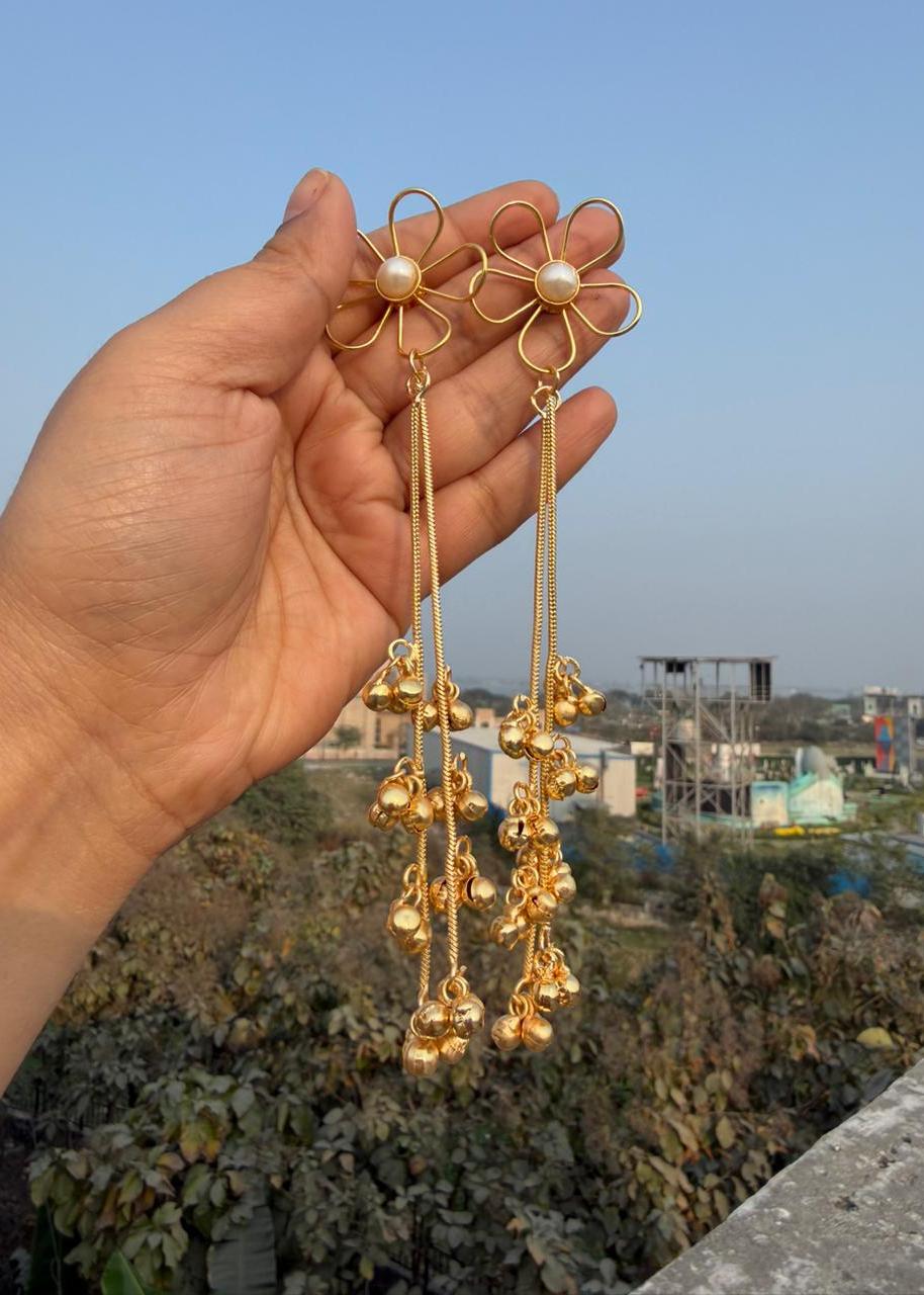 Mehrzaar Kashmiri Jhumka/Earring