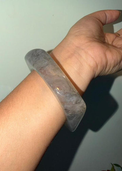 Avenly Resin Bangle