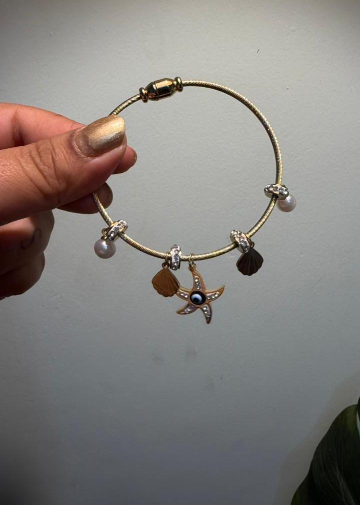 Ivy evil Eye Charms- Bracelet