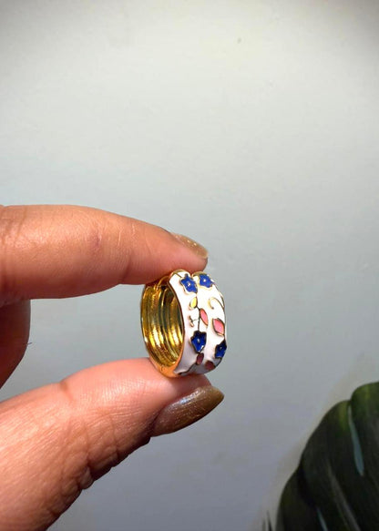 White Garden Enamel Hoops