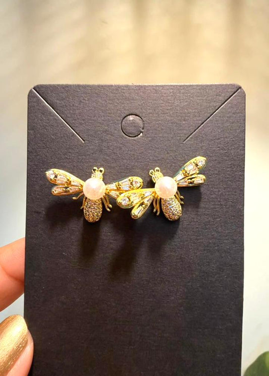 Breezy Buzz Earrings