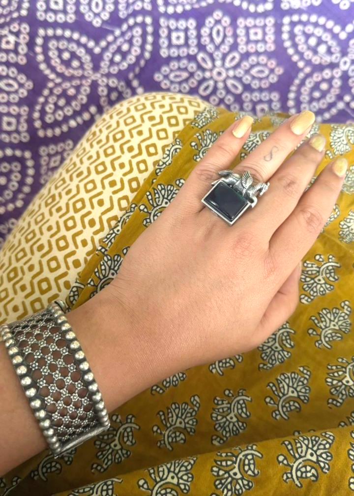 Cognac Quartz Oxidized Ring