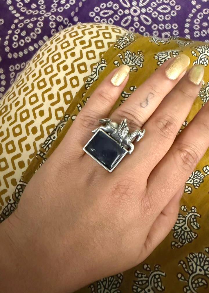 Cognac Quartz Oxidized Ring