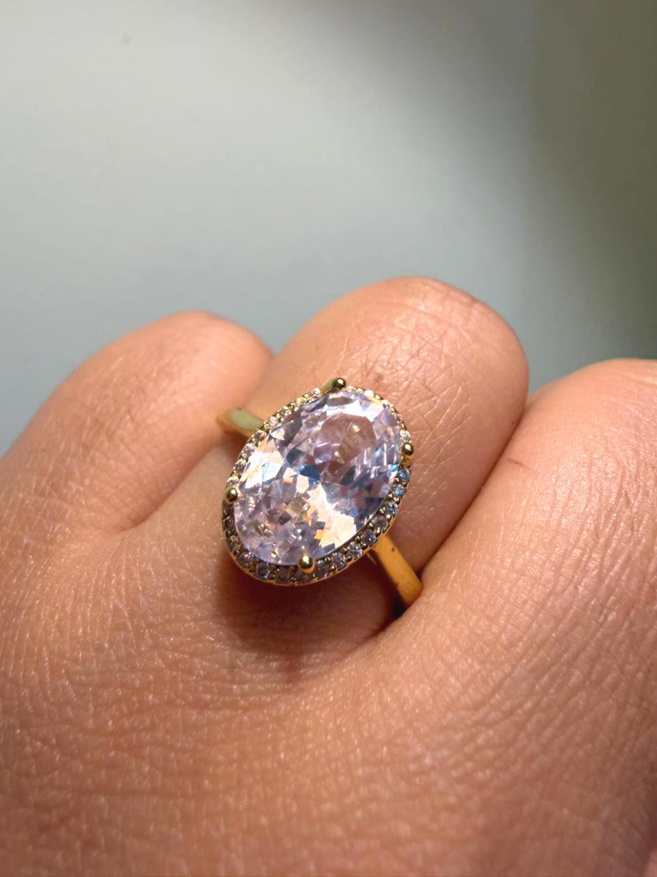 Aurora Solitaire Ring