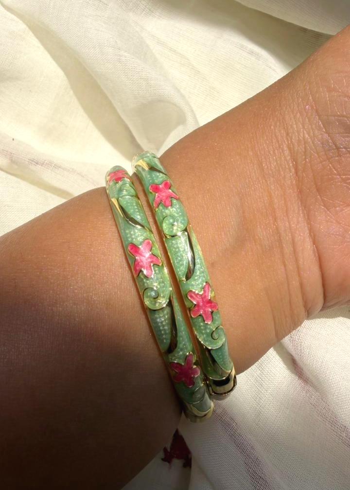 Rose Leaf Bangle-Single Piece