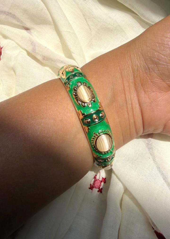 Antique Green Bangle-Single Piece