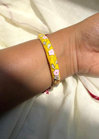 Marigold Bangle-Single Piece