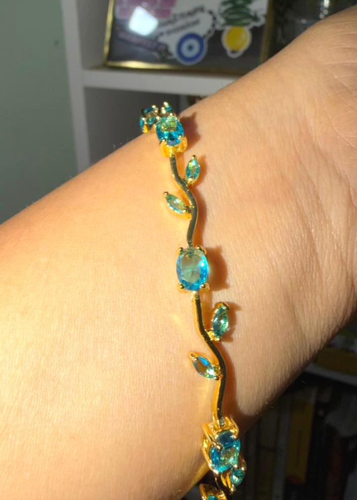 Blue Tulip Bracelet