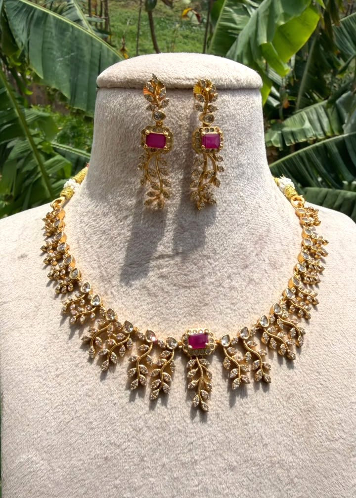 Mehrunissa Necklace - Ruby