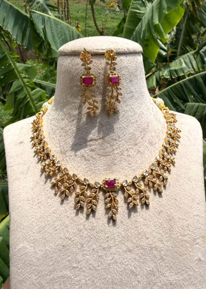 Mehrunissa Necklace - Ruby