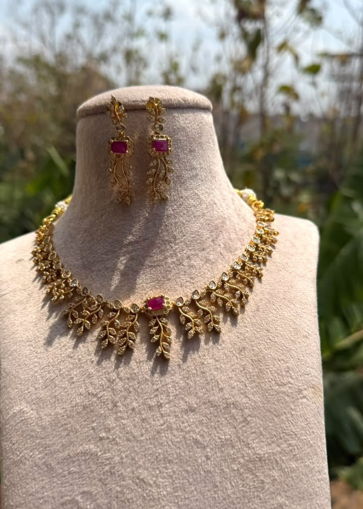 Mehrunissa Necklace - Ruby