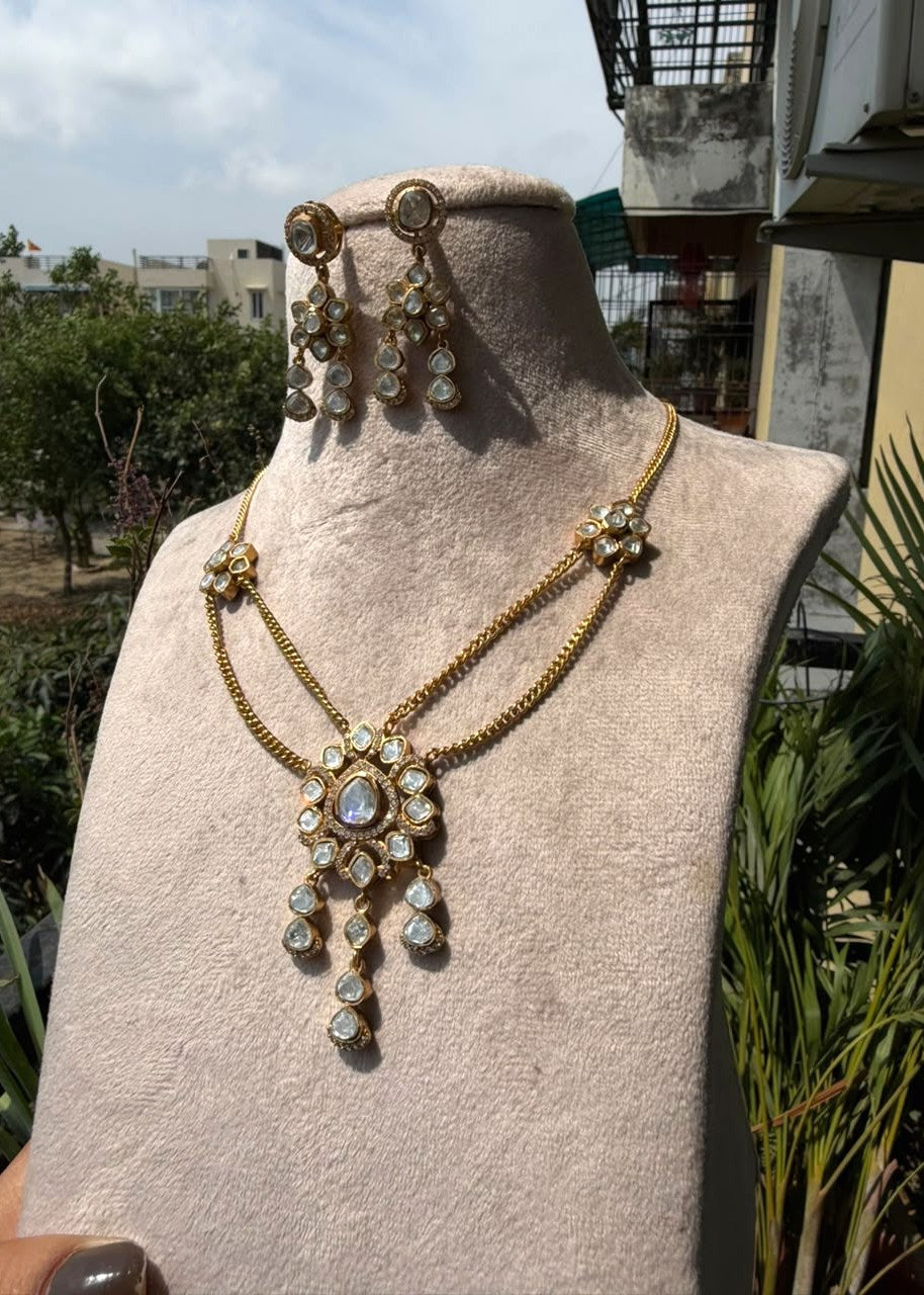 Rajraani Haar Chokar - Clear/Gold