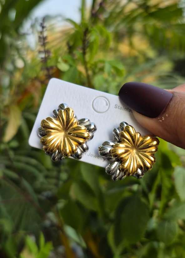 Twin Glow Anti-Tarnish Studs