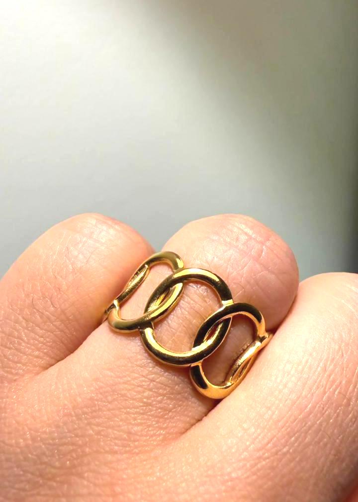 Dreamy Glow Ring