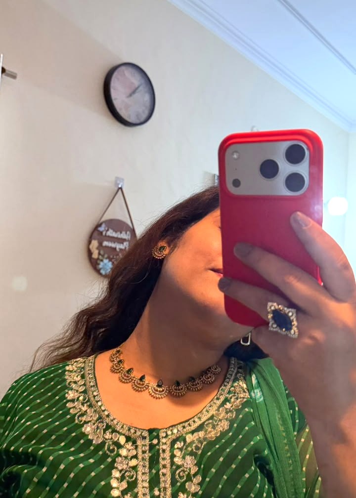 Emerald Veda AD Chokar Set - Green