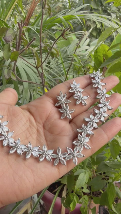Shweta Pushpa Temple AD Necklace Set - Silver